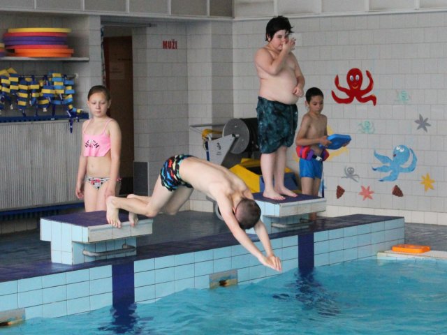 Plavání třeťáků