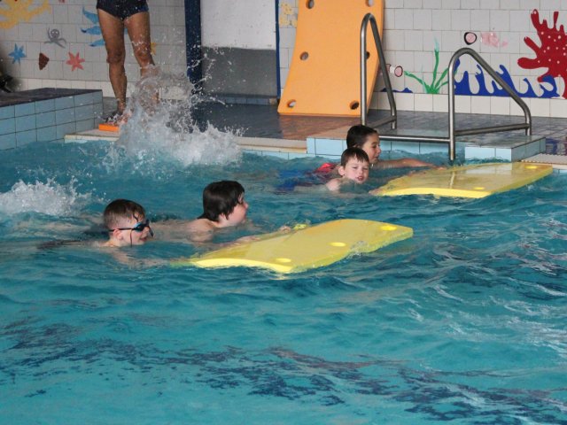 Plavání třeťáků