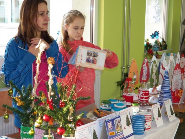 Adventní jarmarkování